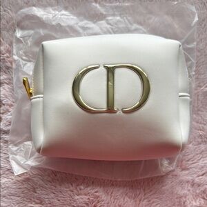 Christian Dior GIFT WITH PURCHASE off White Women's cosmetic bag